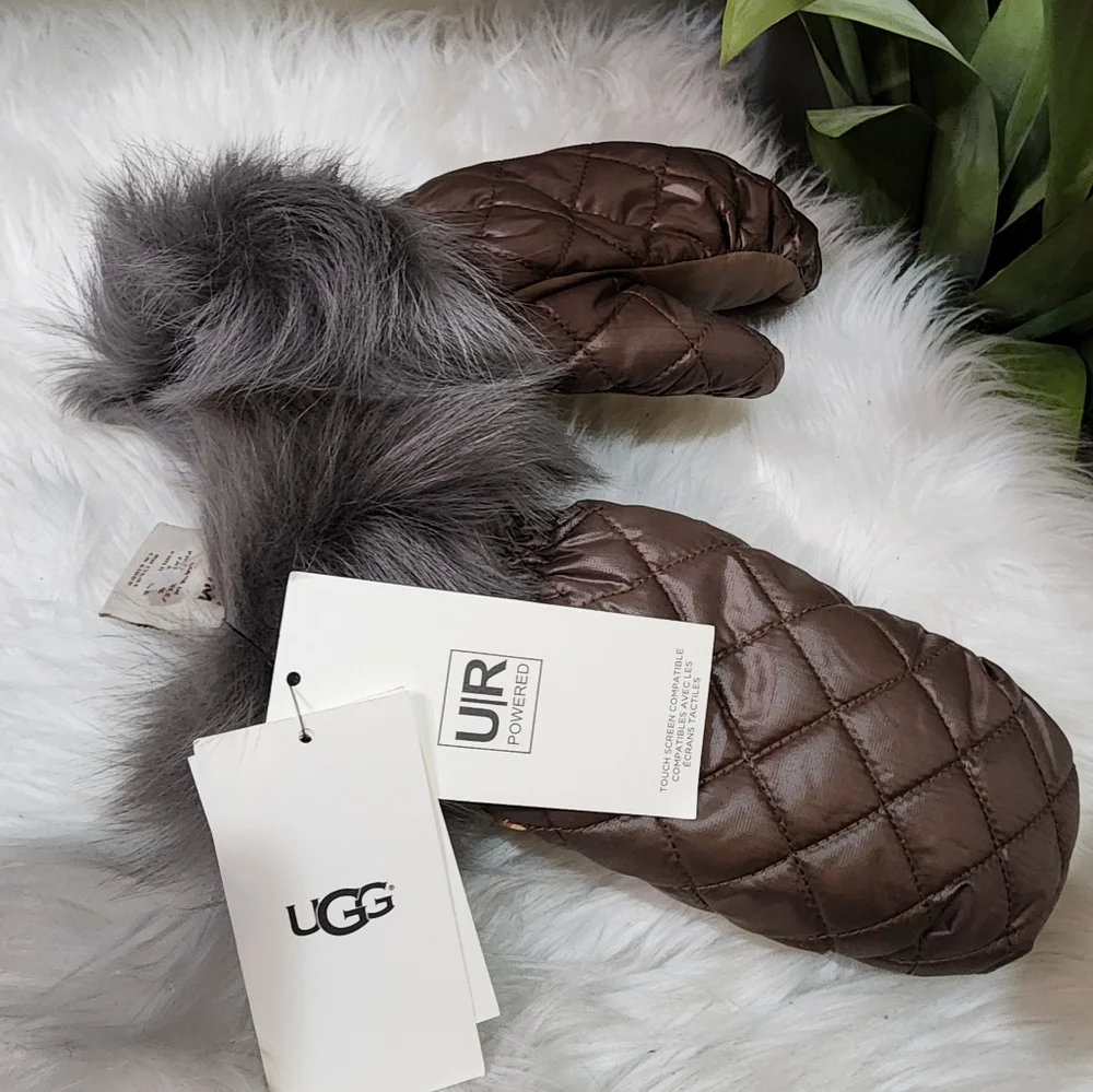 Ugg Quilted Faux Fur-Lined Shearling-Trim Mittens stormy gray S/M new